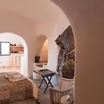 بيت للعطل Pano Meria Cave House One In أويا