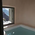 Vakantiehuis Pano Meria Cave House One In