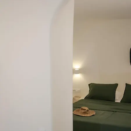 Pano Meria Cave House One In Oia (Santorini)