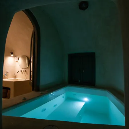 בית נופש Pano Meria Cave House One In